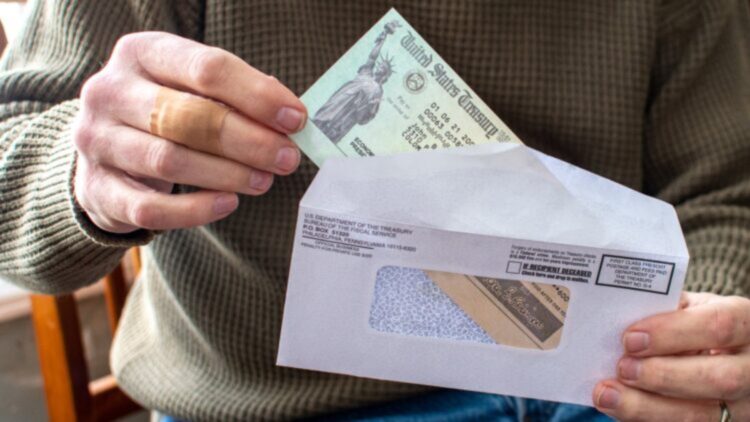 It's official - New York will send checks of up to $400 for inflation and you don't need to do any paperwork