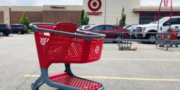 It's official - taking your cart from Walmart or Target can cost you up to $2,500 in fines and up to a year in jail