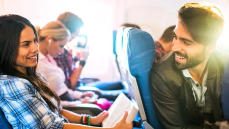 Confirmed - you are not obliged to give up your seat on the plane and this passenger made it clear with a single sentence that has gone around the world