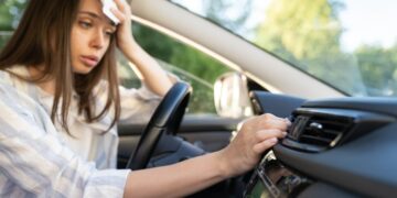 Say goodbye to sweltering heat in your car—a scientist reveals the weirdest and most effective trick to cool down the interior in seconds