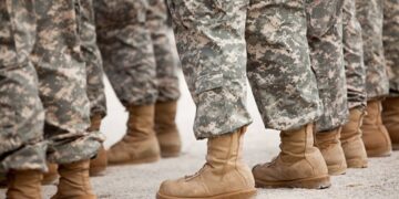 It's official—a US general claims to have seen soldiers disappear using camouflage inspired by the biology of squids