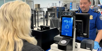 Goodbye to privacy in the US – TSA imposes facial scanners at more airports and complaints about mass surveillance grow