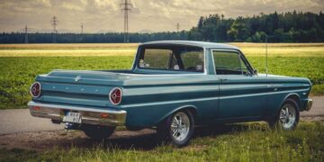 Ford is preparing the return of an iconic car in a 100% electric version