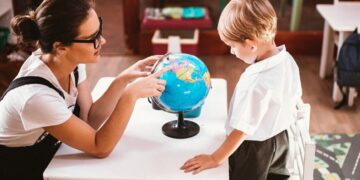 A viral story—gifted 4-year-old boy refuses to go back to school after public humiliation by teacher