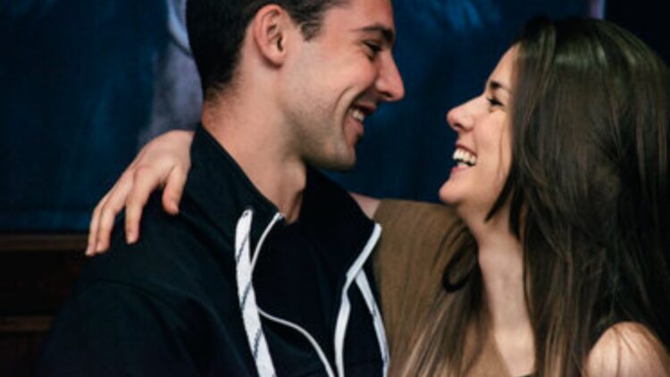 I am a psychologist—the five topics that the happiest couples talk about every day