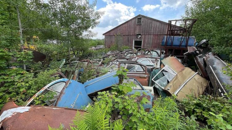 For sale for $400,000—a house in New Hampshire with a garage, 18 acres of land, and nearly 300 abandoned classic cars waiting to be rescued