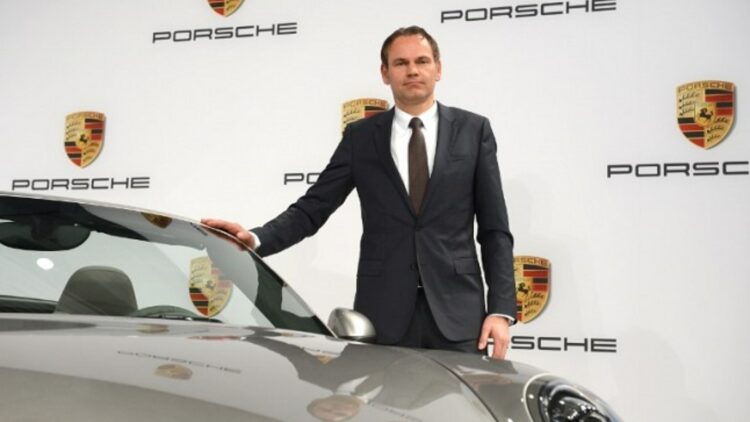 Farewell to Porsche CEO—investors demanded that Oliver Blume resign from one of his positions after poor results in China