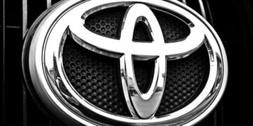 Toyota joins cryptocurrencies—explores blockchain to turn cars into tradable assets—car tokenization could open up new investment opportunities