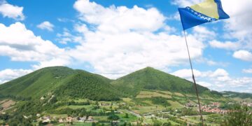Farewell to the official story — the Bosnian pyramids reignite the debate between science and pseudoarchaeology, offering theories about prehistoric energy that unsettle experts