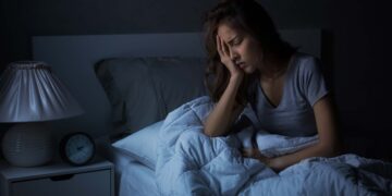 Bad news if you wake up every early morning—psychology associates this pattern with problems you might be ignoring