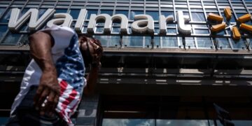 Bad news for Walmart - new class action lawsuit for excluding African-American employees with criminal records