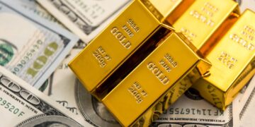 Bad news-experts warn not to be complacent about gold's big rise-this is why and how you could be affected