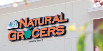 Confirmed—This chain is closing its historic Austin store after 15 years and launching a total clearance sale with 25% off all organic products before saying goodbye for good