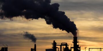 The hidden side of hydrogen—how “black hydrogen” made from coal works, polluting more than oil and threatening global climate goals