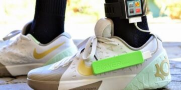 Angelo Casimiro, university student - the history-changing invention that can generate free electricity as you walk - no more chargers