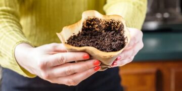 Confirmed—don't throw away your coffee grounds! These 10 homemade tricks turn them into cleaners, fertilizers, air fresheners, and even beauty treatments