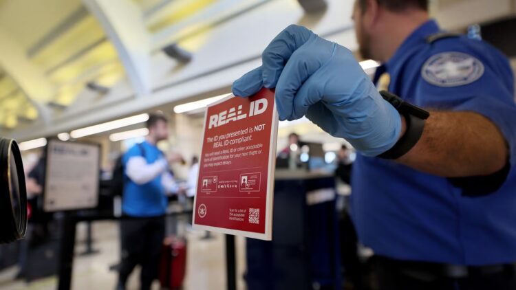 TSA confirms that valid Real ID cards continue to be rejected at airports due to technological errors, affecting thousands in the US 1 TSA confirms that valid ID cards continue to be rejected at airports due to technological errors, affecting thousands in the US
