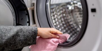 Goodbye to bad smells in your washing machine—The silent mistake with the rubber seal that causes mold, bacteria, and dirty clothes without you noticing (and the right way to clean it before it's too late)