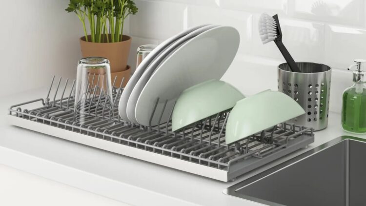 Goodbye to the classic dish rack—the new trend in wall-mounted dish racks is revolutionizing small kitchens and multiplying space