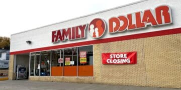 Goodbye to another Family Dollar—the popular discount chain announces more closures in the midst of the financial crisis