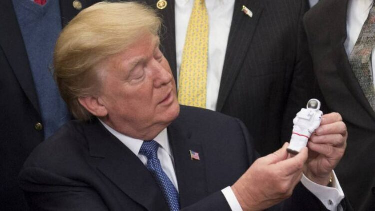 NASA under threat - denounce illegal cuts imposed by Trump that jeopardize missions and astronauts' lives