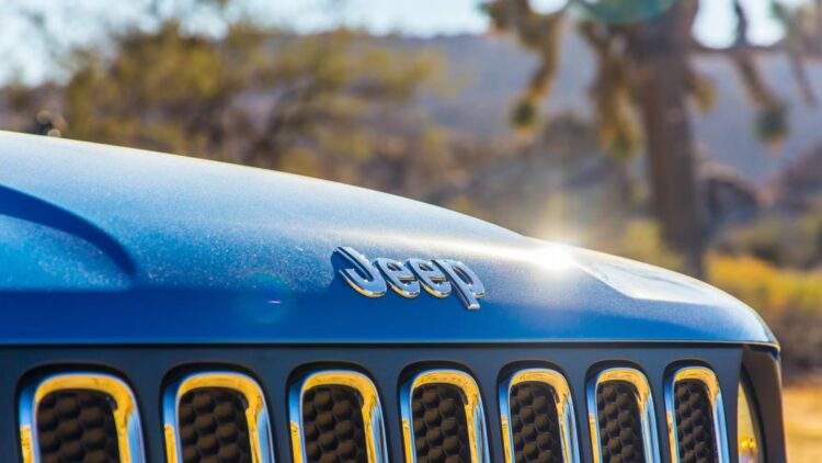 Farewell to thousands of Jeeps - Stellantis orders recall of 123,000 SUVs for window frame failure that endangers drivers - these are the affected models 1 Farewell to thousands of Jeeps - Stellantis orders recall of 123,000 SUVs for window frame failure that endangers drivers - these are the affected models