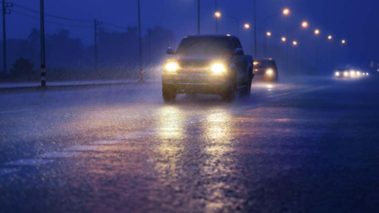 This is the surprising Maine law that allows drivers to warn other drivers with their lights—what is legal there could cost you a fine in other states 1 This is the surprising Maine law that allows drivers to warn other drivers with their lights—what is legal there could cost you a fine in other states