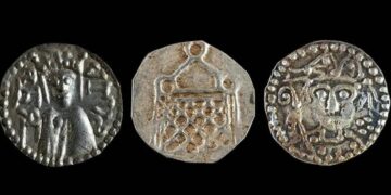 Confirmed—Man stumbles upon medieval treasure trove containing over 20,000 silver coins on the outskirts of Stockholm