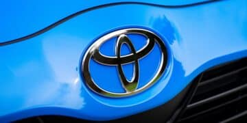 Goodbye to your Toyota - Recalls of more than 54,000 Sienna Hybrid and nearly 400,000 Tundra due to weld and rear camera failures severely affecting thousands of users