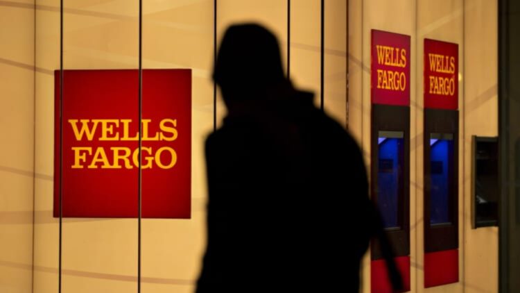 Woman loses $4,400 after falling for a bank text scam, and Wells Fargo refuses to refund her money
