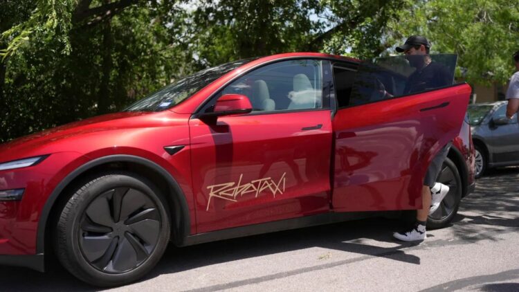 Tesla's fourth Robotaxi crash is now official and suspicions grow about censorship of information in reports submitted to NHTSA
