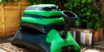 Goodbye to electricity bills - the new HomeBiogas 2.0 system converts your food scraps into 4.4 kWh and 53 gallons of gas every day - free energy