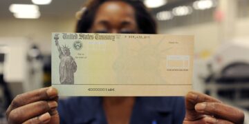 Good news for retirees - government reverses course and will allow some beneficiaries to continue receiving Social Security checks