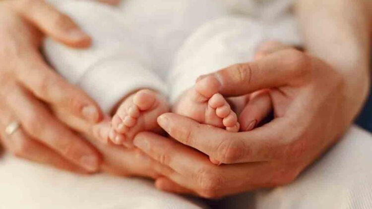 New York Governor Kathy Hochul launches the “BABY Benefit” with payments of $1,800 to new parents in 2026 - these are the requirements