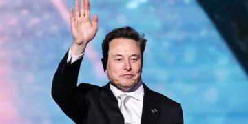 Confirmed—Elon Musk plans to transform millions of Tesla cars into a giant artificial intelligence brain