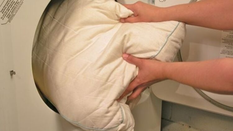 Neither 1 nor 3 - here's what cleaning experts recommend washing pillows and how to do it the right way