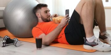 The “6 times more effective” exercise than walking - the 10-second signal that confirms if you're doing it right