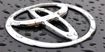 Confirmed by the NHTSA - the defect that can cause the engine to stall in Toyota Tundra and Lexus vehicles requires urgent inspection in the US