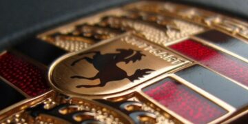 It's official—Porsche confirms that the electric 718 will be its flagship model and points to Hyundai as a benchmark for dominating the mobility of the future