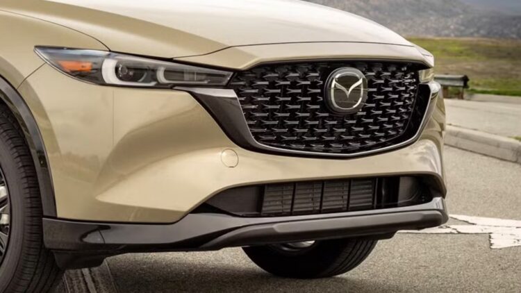Neither the Mazda CX-5 nor the Mazda3—these are the models that cause the most headaches according to actual complaints from users and drivers 1 Neither the Mazda CX-5 nor the Mazda3—these are the models that cause the most headaches according to actual complaints from users and drivers