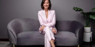 Donna Morris, vice president of Walmart, reveals the biggest red flag she sees in her employees - That way, no one will want to hire you