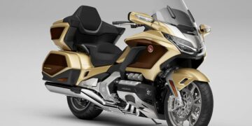 Farewell to Honda's old touring bike—the new 2025 Gold Wing arrives with radical improvements that redefine long-distance travel