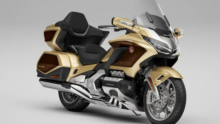 Farewell to Honda's old touring bike—the new 2025 Gold Wing arrives with radical improvements that redefine long-distance travel