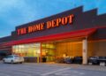 Farewell to Home Depot's historic rival - the US chain files for bankruptcy and shakes up the DIY market according to official documents.
