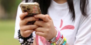 Confirmed—Australia approves social media ban for children under 16, affecting families, schools, and tech giants