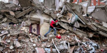 It's official—researchers present a mathematical method that changes how earthquakes are analyzed around the world