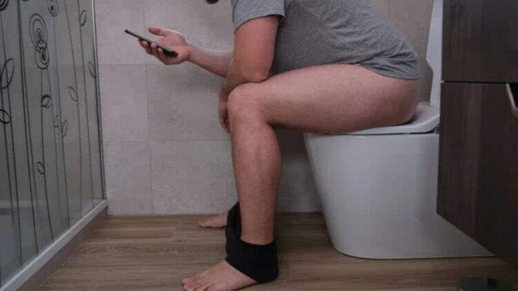 Confirmed by Stanford University and microbiome experts—your bowel movement patterns reveal digestive and metabolic risks—here's how it affects you