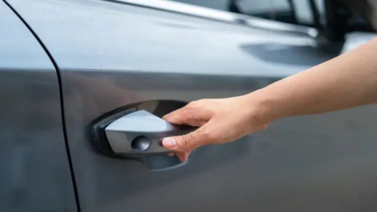 Goodbye to retractable door handles in China - MIIT imposes ban that rocks manufacturers such as Tesla and NIO