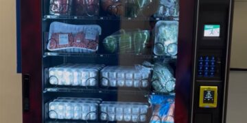 It's official—New York City has launched its free fruit, vegetable, and protein vending machine, changing the way the city provides food assistance