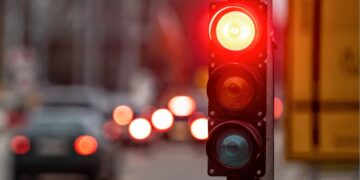 It's official—New York City Council considers allowing right on red in Staten Island